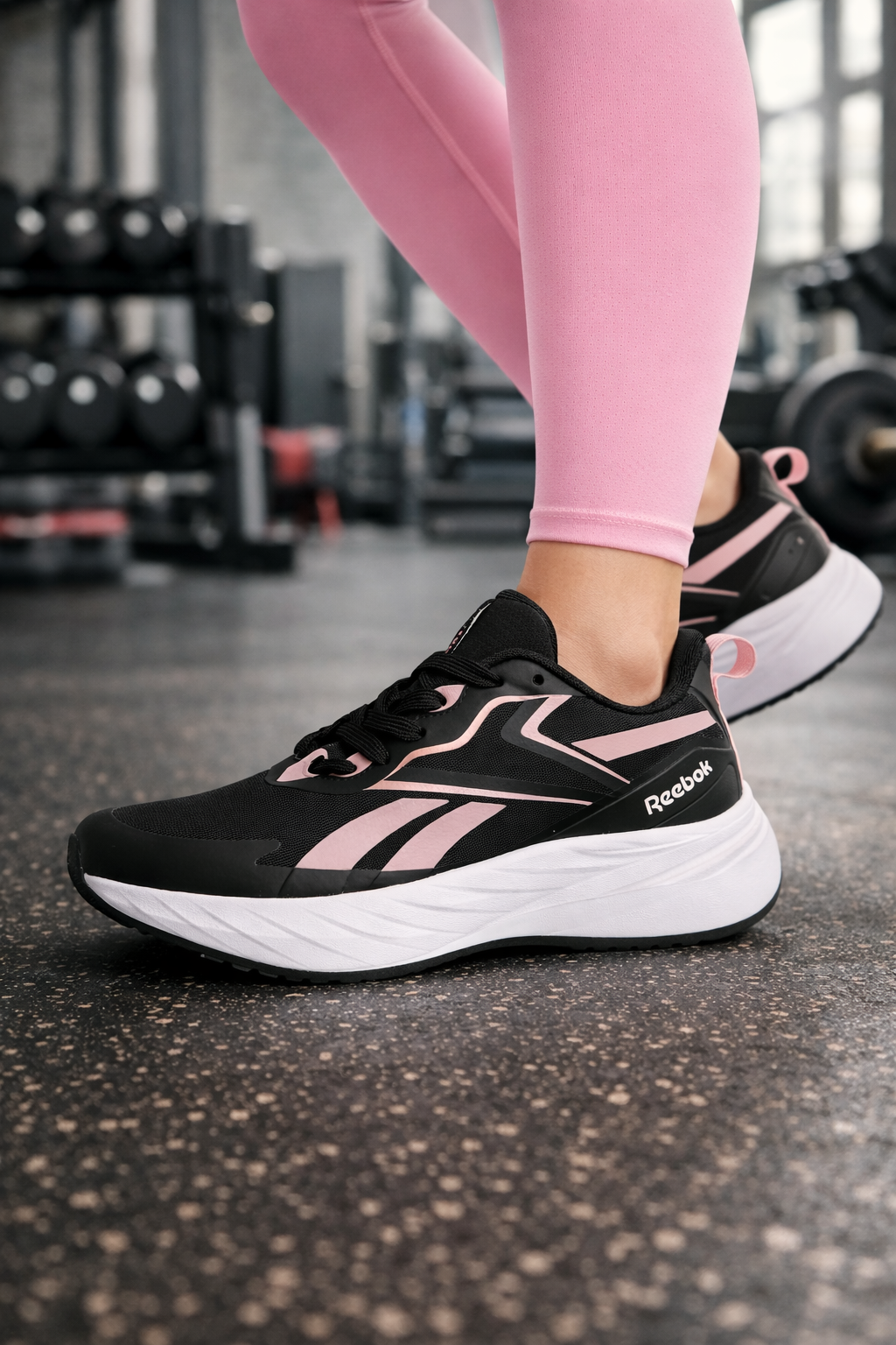 Tenis Reebok Verse Negro/Rosa Mujer